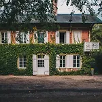 Chateau Du Landin - Bains Nordiques Holiday home *