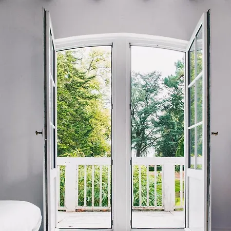 Chateau Du Landin - Bains Nordiques Holiday home *