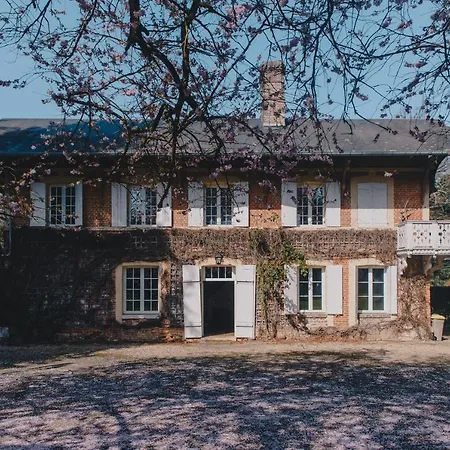 Holiday home Chateau Du Landin - Bains Nordiques