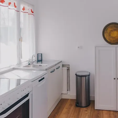 Prázdninový dům Chateau Du Landin - Bains Nordiques