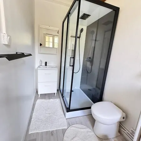 Prázdninový dům Chateau Du Landin - Bains Nordiques Le Landin