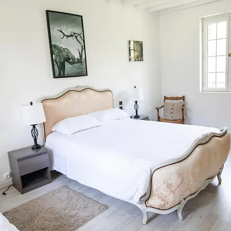 Holiday home Chateau Du Landin - Bains Nordiques *