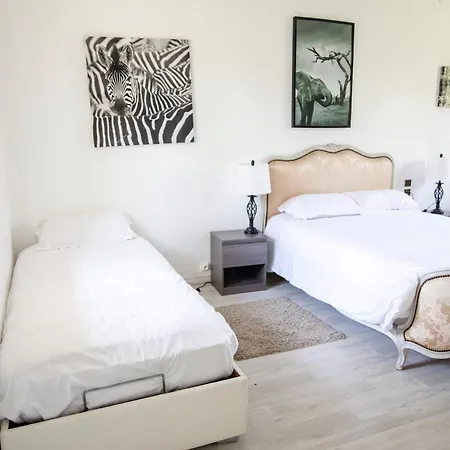 Chateau Du Landin - Bains Nordiques Holiday home Le Landin