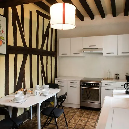 Chateau Du Landin - Bains Nordiques Holiday home *